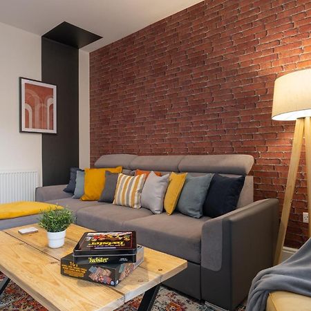 Hazel House Daire West Bromwich Dış mekan fotoğraf