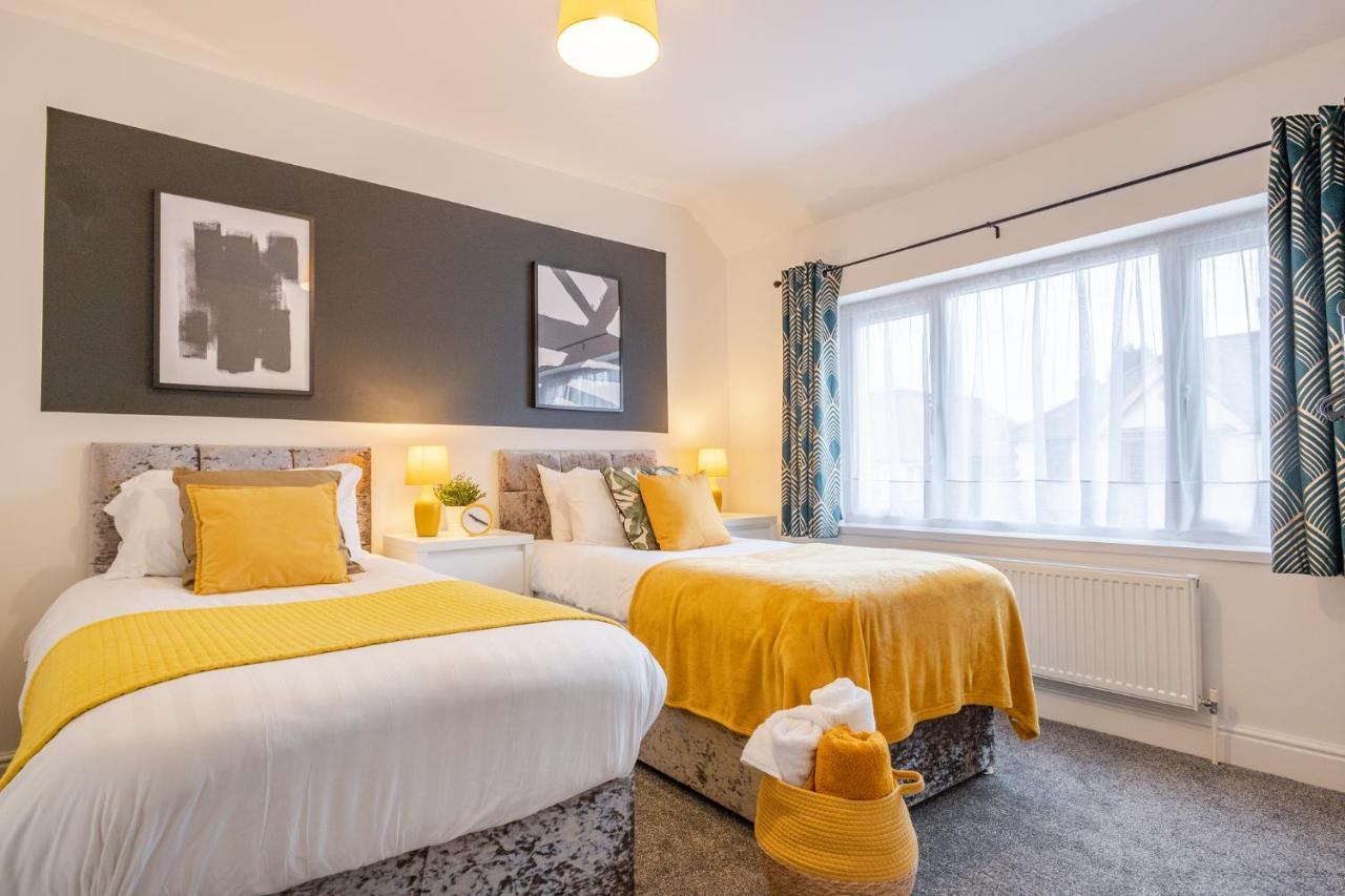 Hazel House Daire West Bromwich Dış mekan fotoğraf