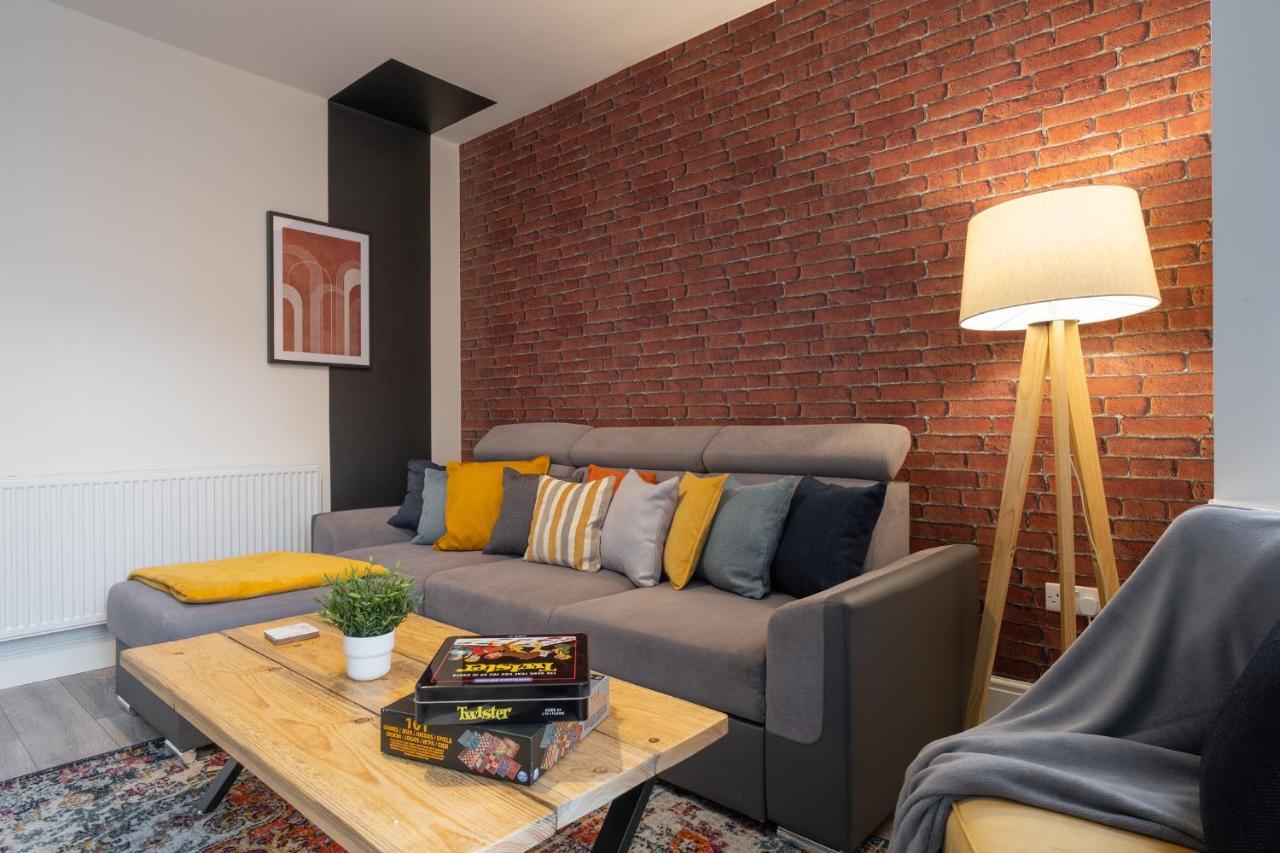 Hazel House Daire West Bromwich Dış mekan fotoğraf