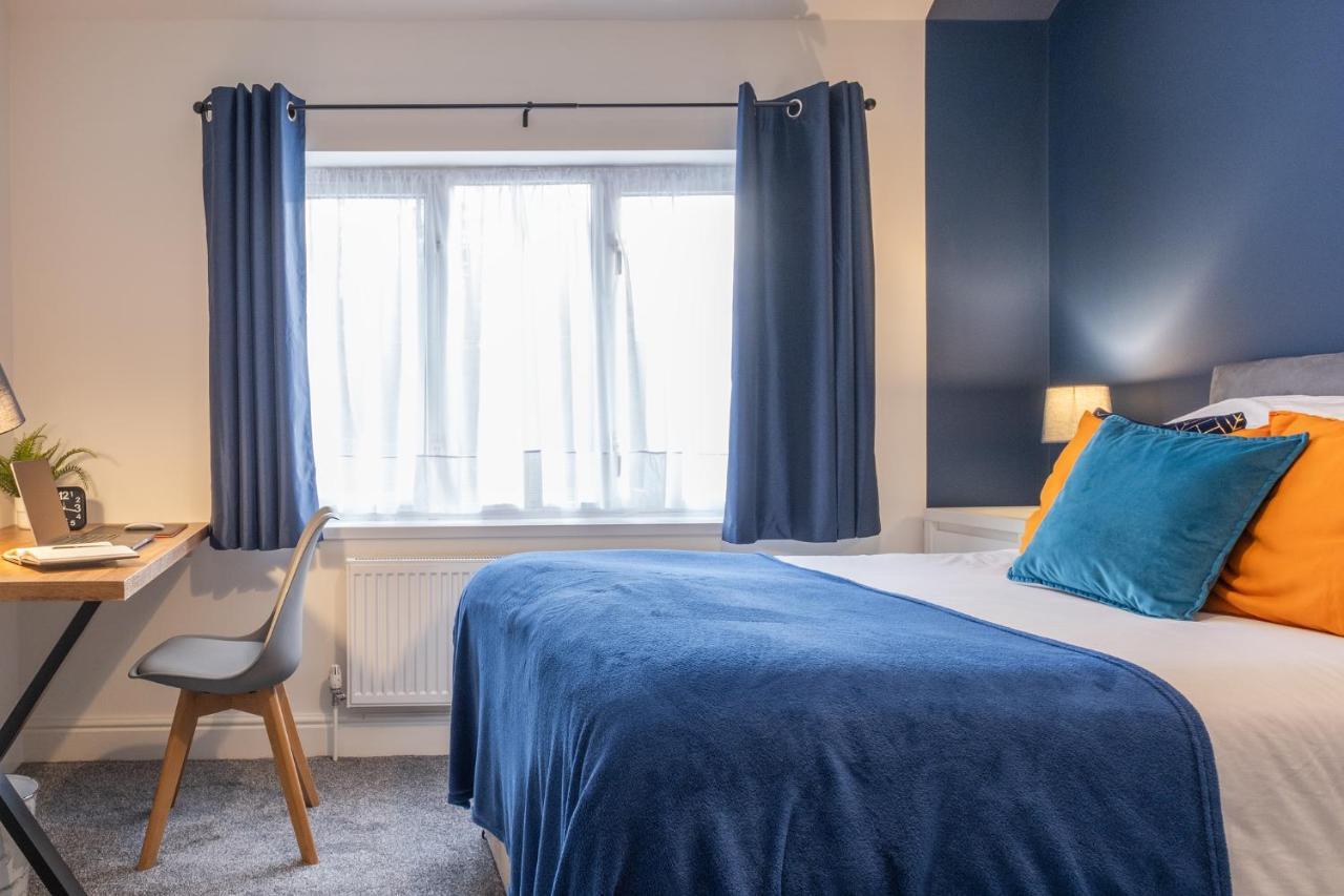 Hazel House Daire West Bromwich Dış mekan fotoğraf