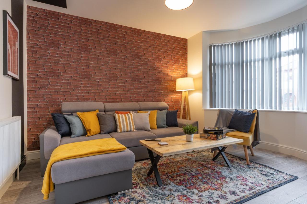 Hazel House Daire West Bromwich Dış mekan fotoğraf