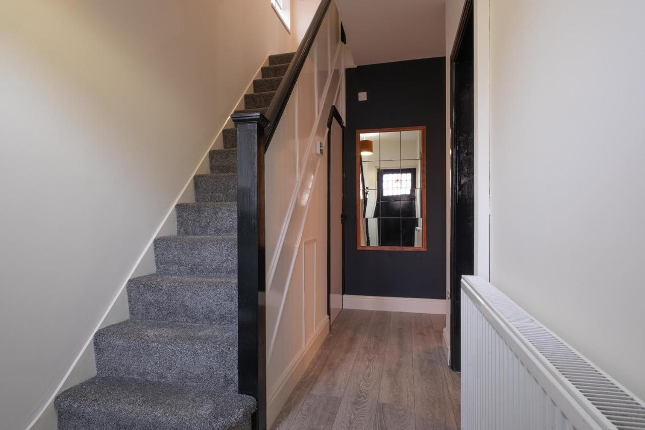 Hazel House Daire West Bromwich Dış mekan fotoğraf